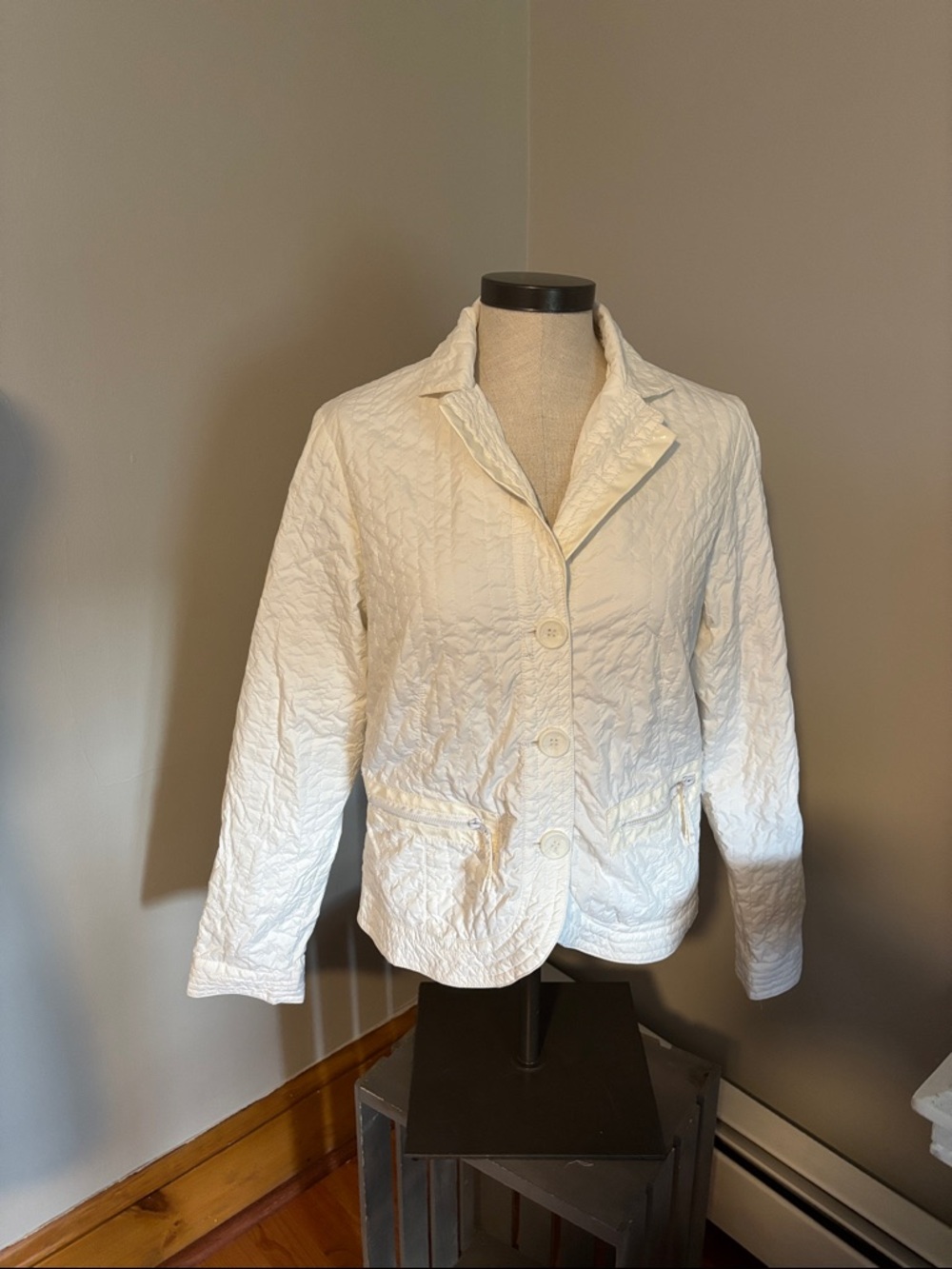 Harve Benard White Quilted Blazer Jacket